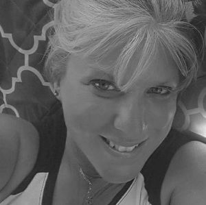 Meet your Posher, Selina